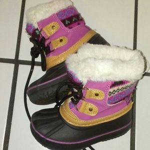 London Fog toddler boots